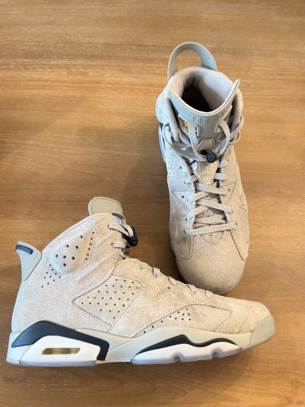 Air Jordan 6 Retro, Size 11.5 in Colorway Georgetown